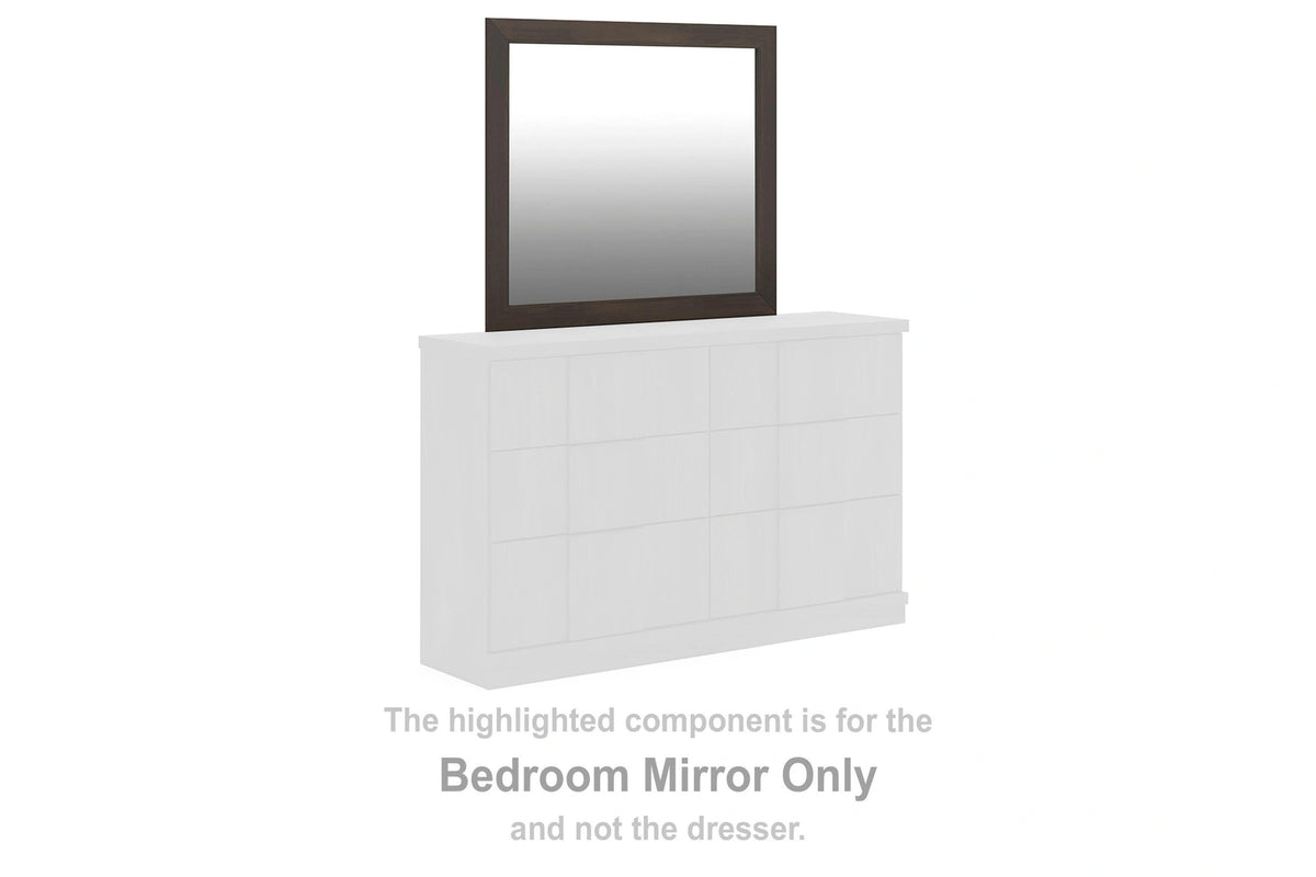 Shaehartin Bedroom Set