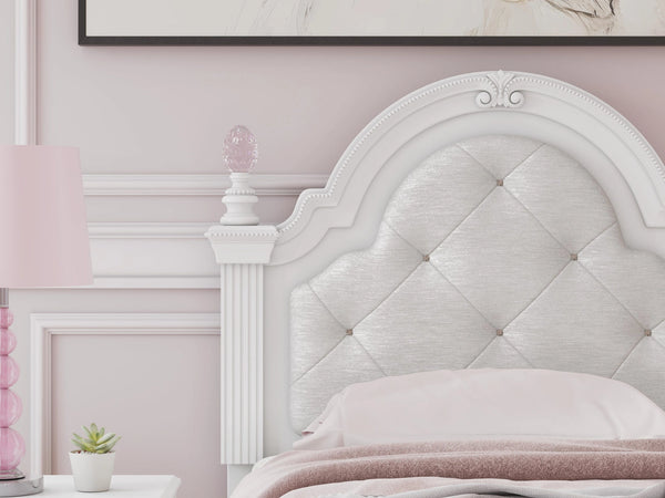 Kozlani Upholstered Bed