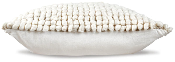 Aavie Pillow