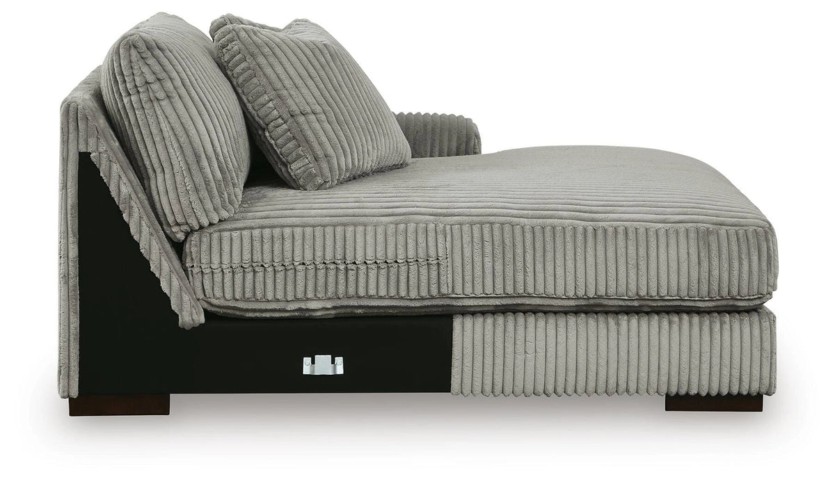 Lindyn Sectional with Double Chaise