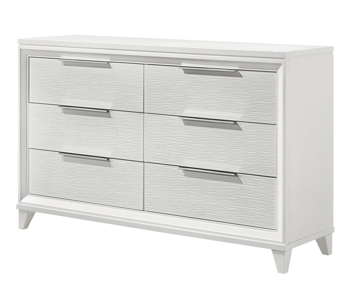 Crown Mark Furniture Cressida 6 Drawer Dresser in White image