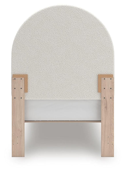 Arloster Upholstered Bed