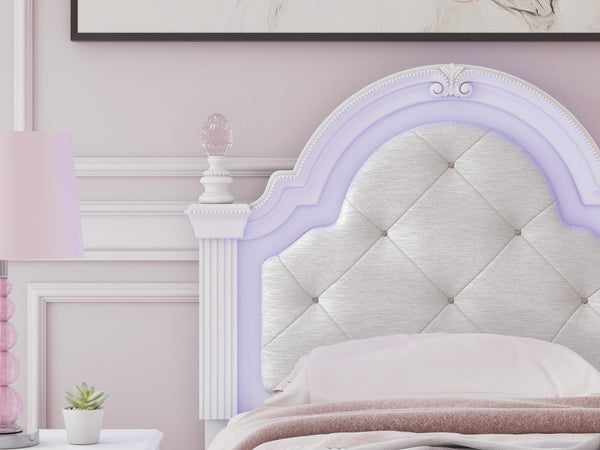 Kozlani Upholstered Bed