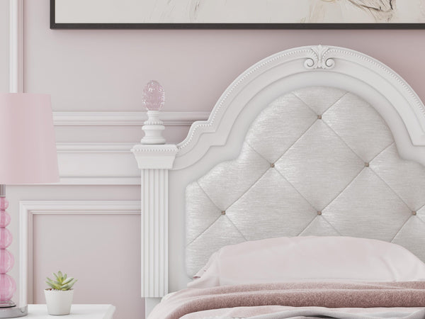 Kozlani Upholstered Bed