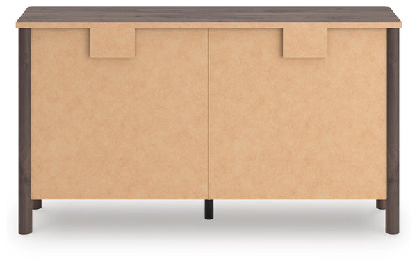 Pamytta Dresser