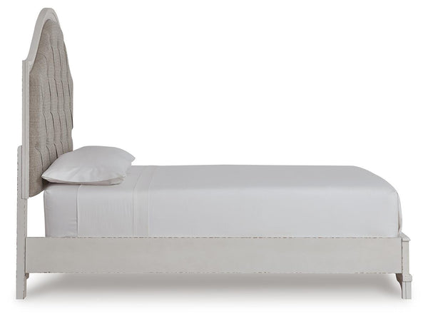 Blendon Queen Upholstered Bed