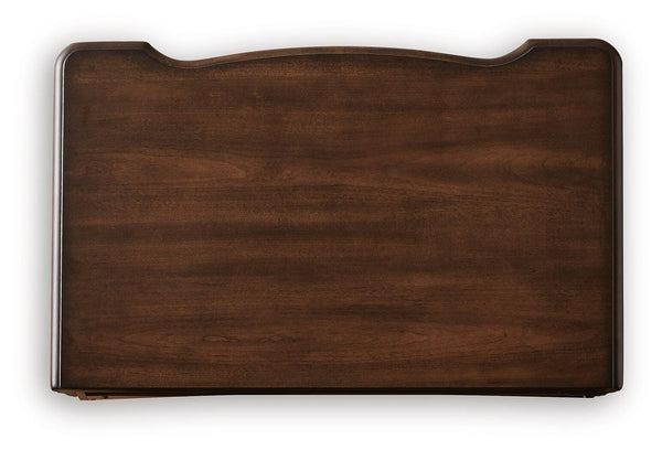 Lavinton Bedroom Set