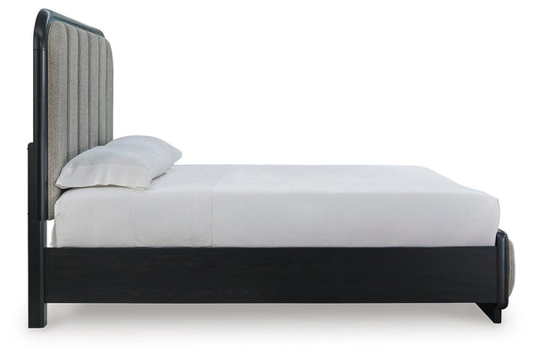 Rowanbeck Upholstered Bed