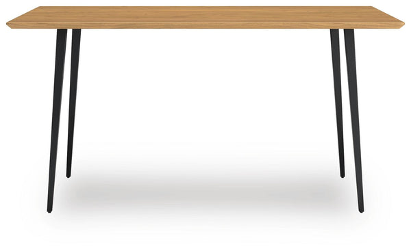 Gretlynn Dining Table