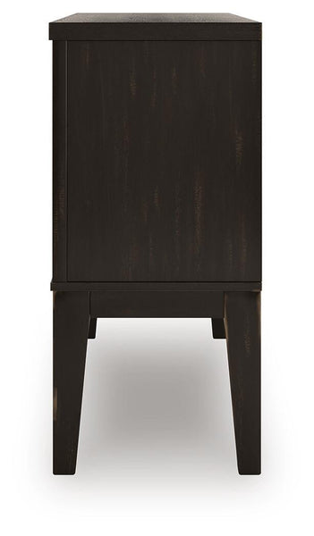 Galliden Dining Room Set