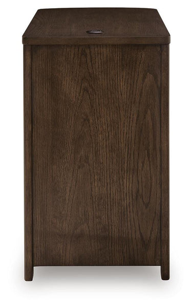 Camdill Chairside End Table