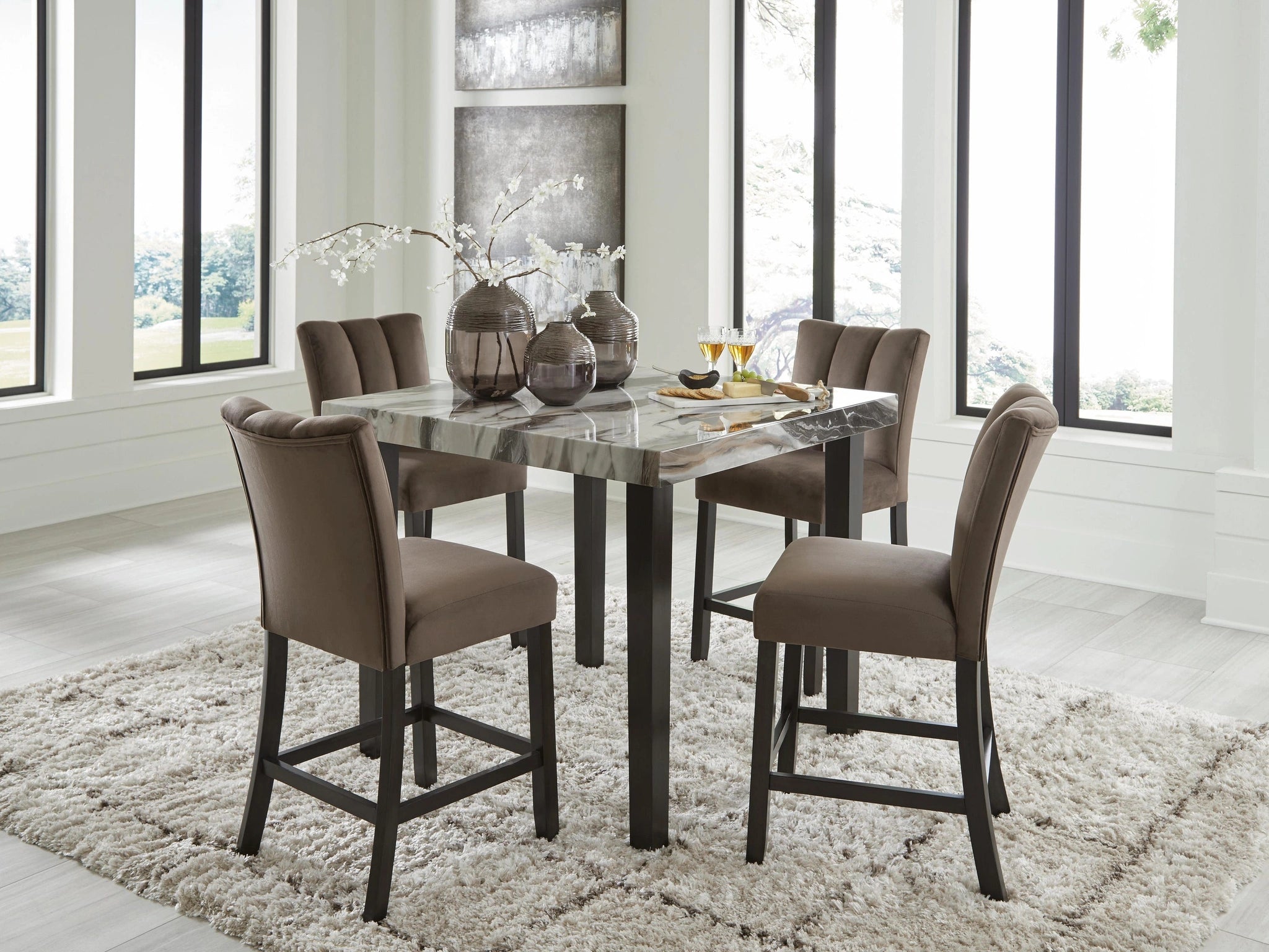 Jeshina Dining Room Set